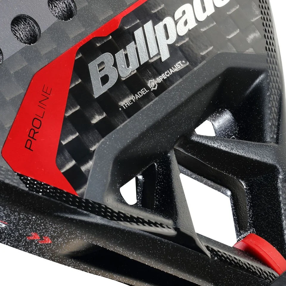 BULLPADEL VERTEX HYBRID 04 2024 3 BULLPADEL VERTEX HYBRID 04 2024