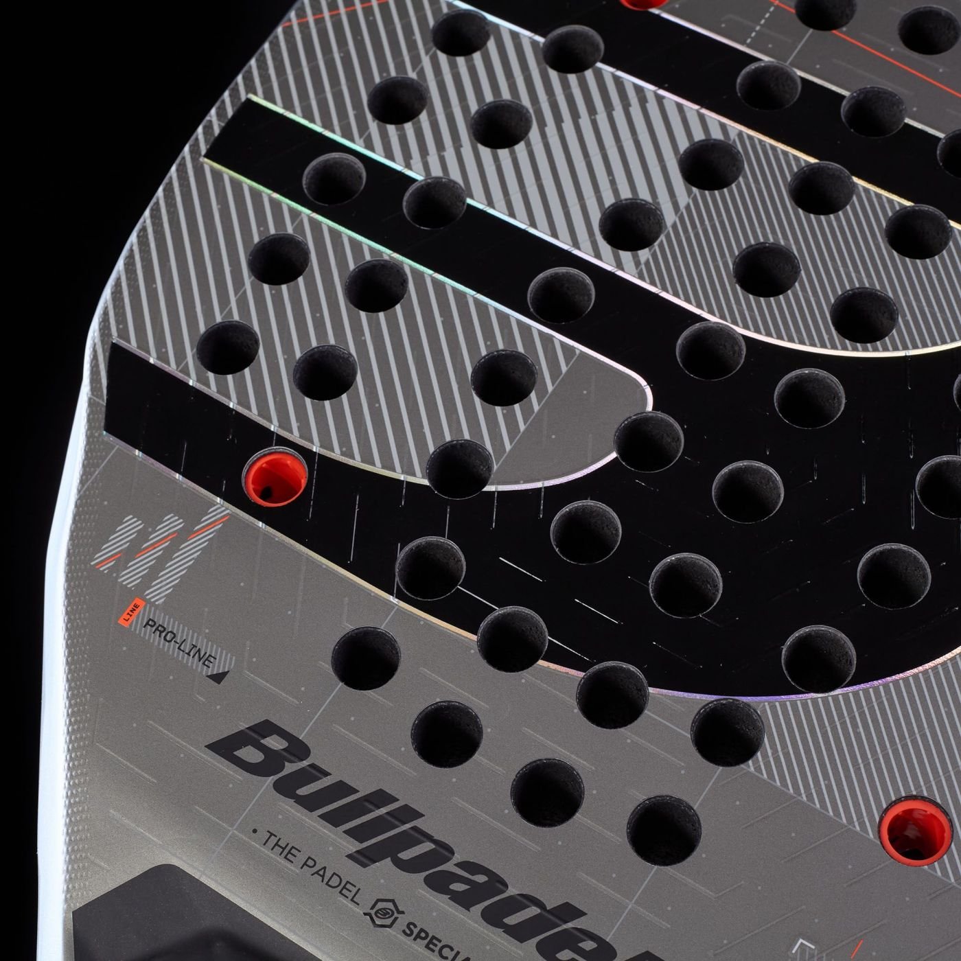 Bullpadel Neuron 02 Edge Comfort 2027 7 Bullpadel Neuron 02 Edge Comfort 2027